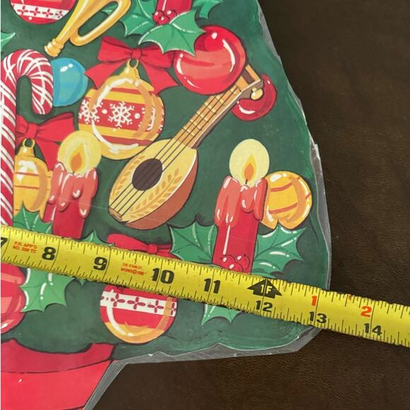 Vintage Christmas Paper Cut Outs Santa Mrs Claus Holiday Tree Carolers USA Made - Picture 8 of 9
